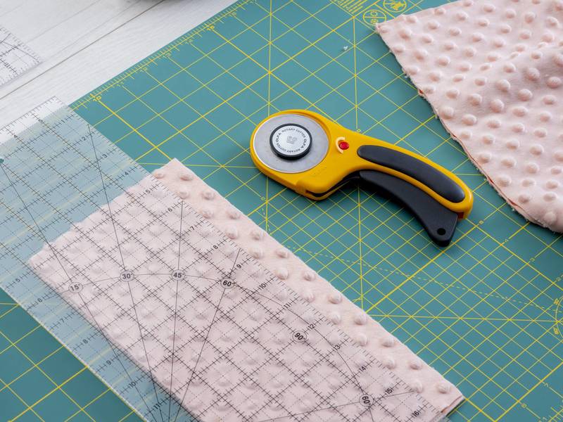 OLFA Self-Healing Cutting Mat, 24" x 36"