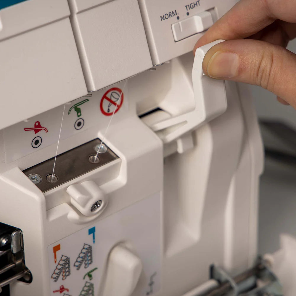 PFAFF Admire Air 5000 Overlock Machine