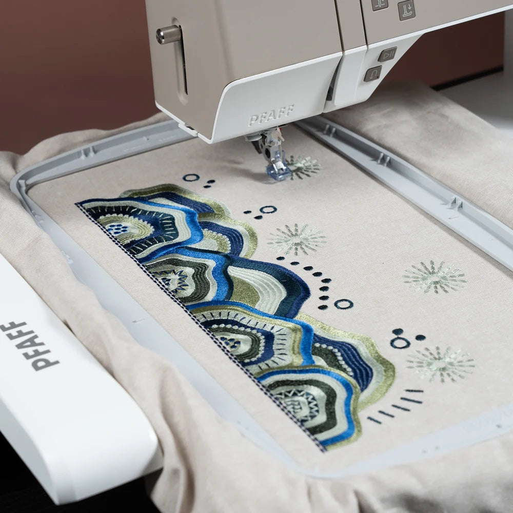 PFAFF Creative Elevate 680 Embroidery Unit