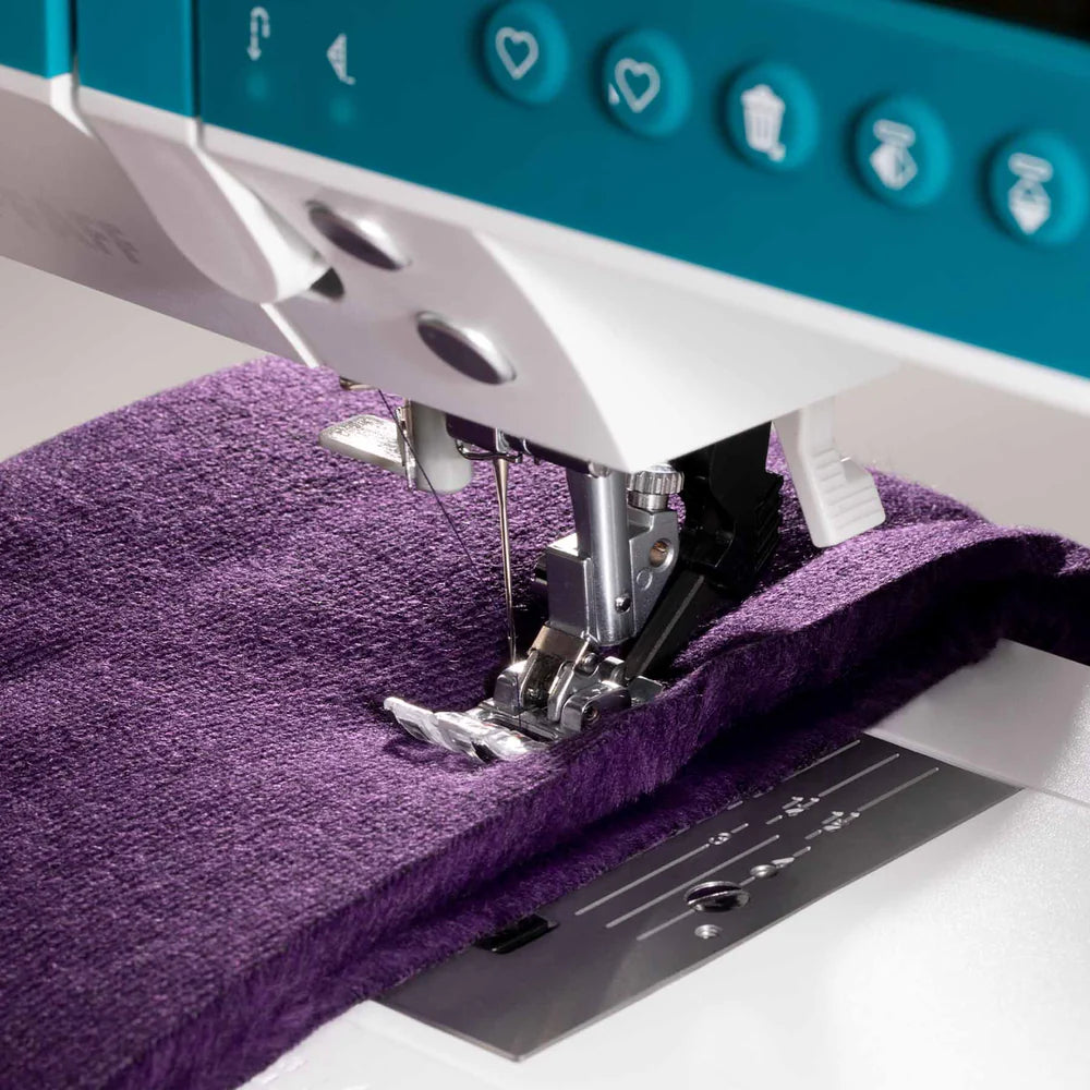 PFAFF Ambition 620 Sewing Machine