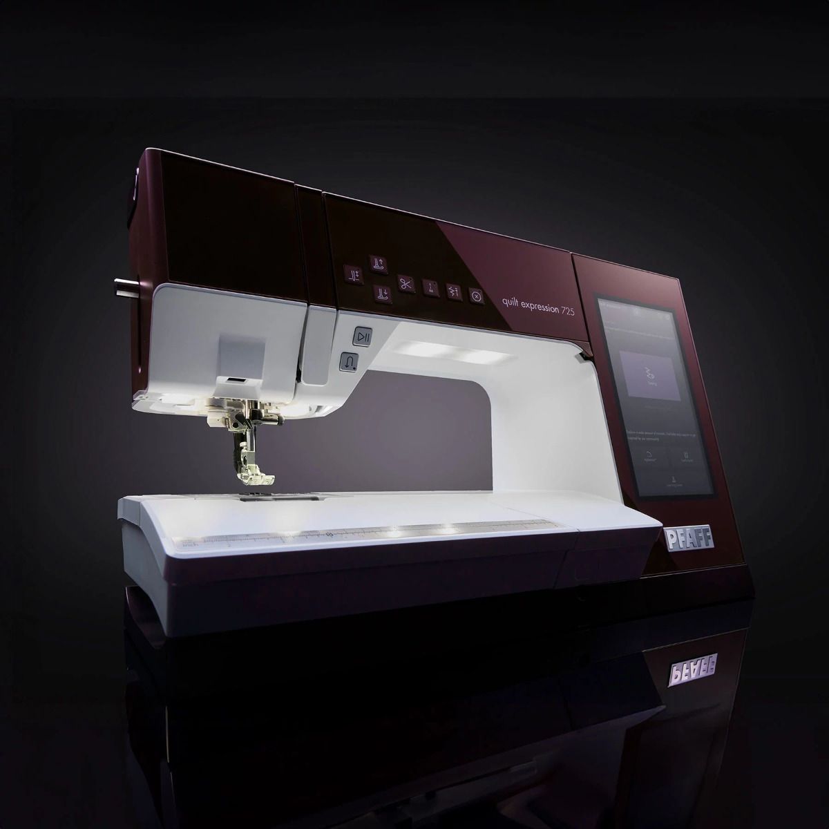 PFAFF Quilt Expression 725 Sewing Machine